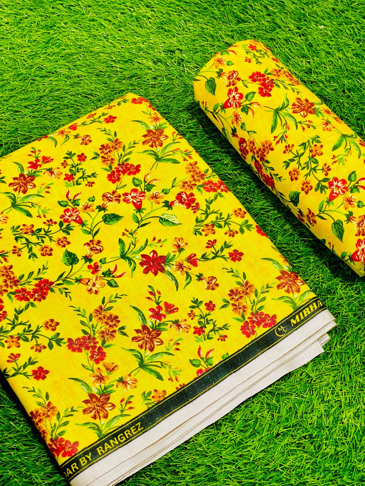 2-Peace Khaddar Allover Unstitched Suit