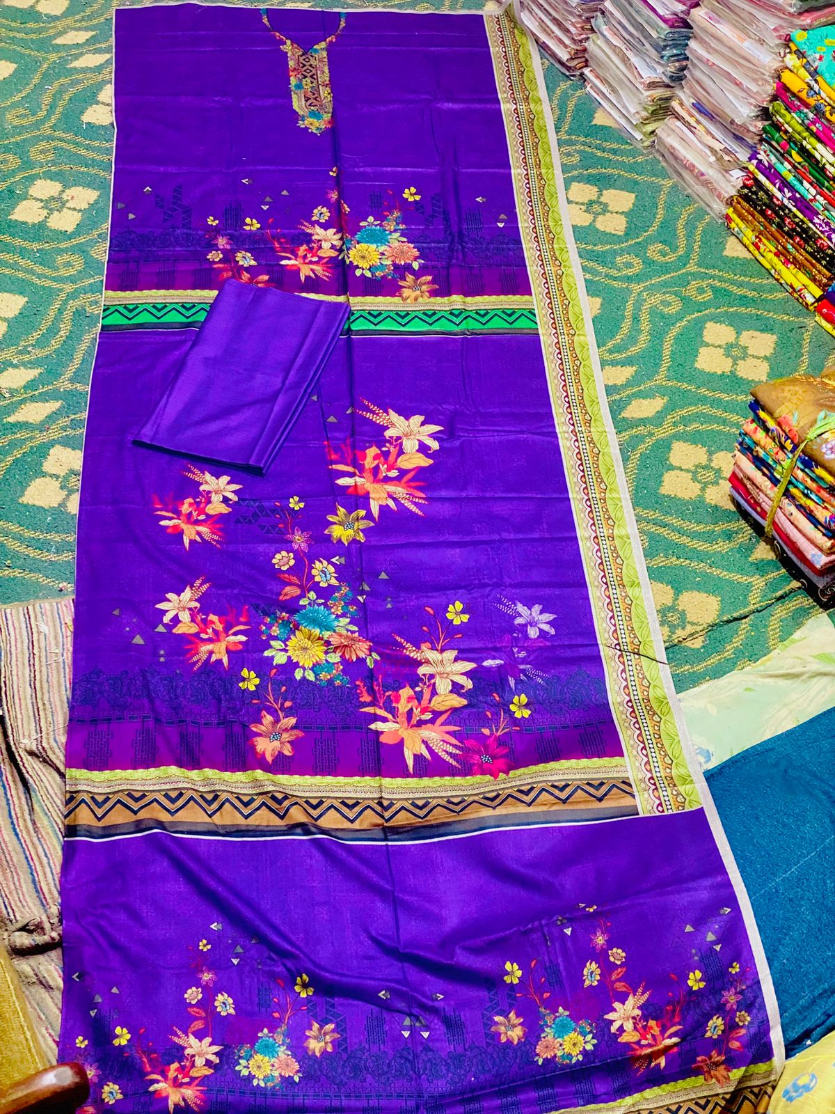 2-Peace Dhanak Unstitched Suit
