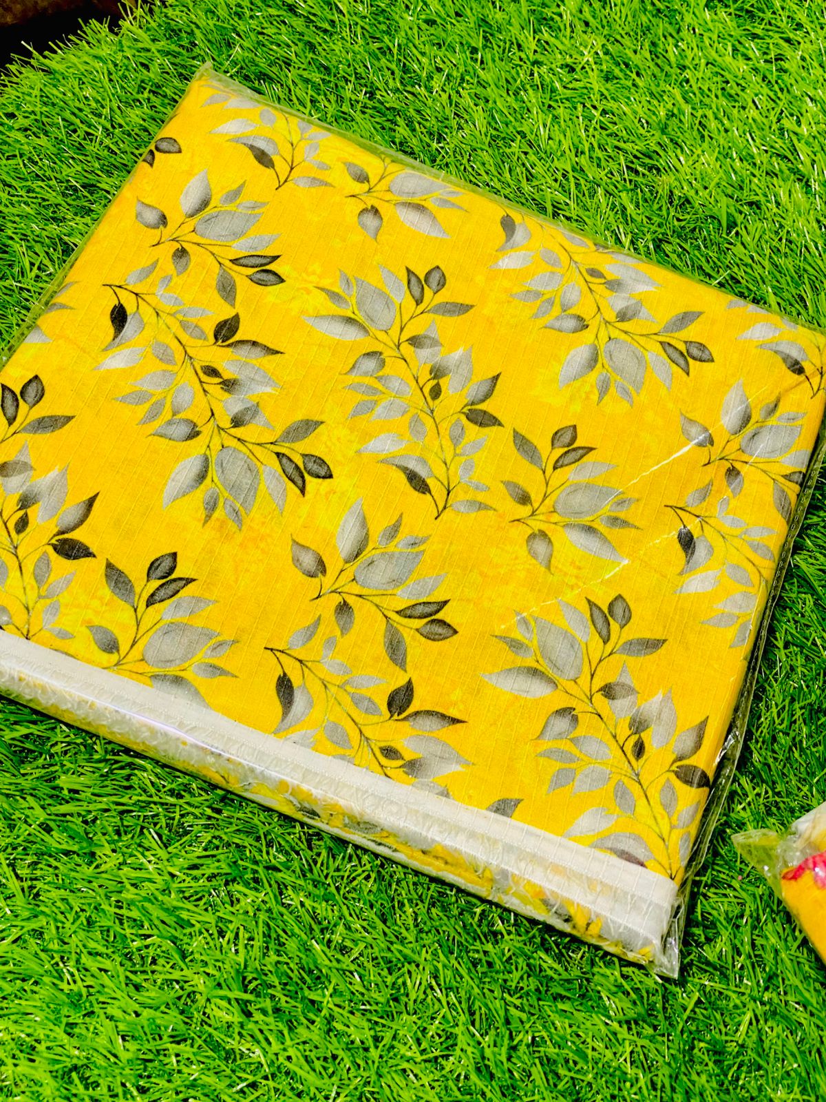 2-Peace Lawn Allover Bana Doria Unstitched Suit